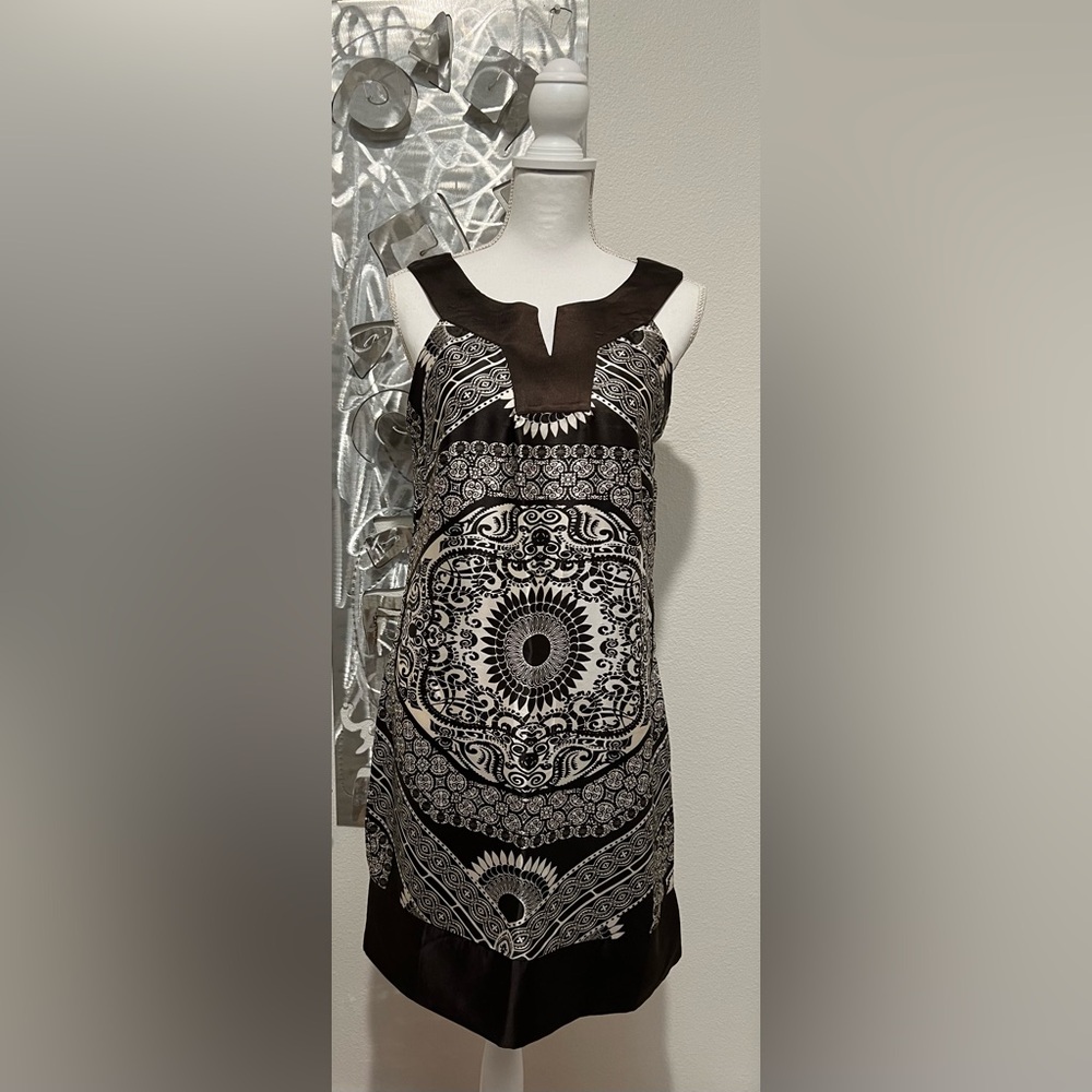 NWT Apollo Midi Dress- Rich Brown & Ivory Colors- Beautiful Neckline w/ V Dip